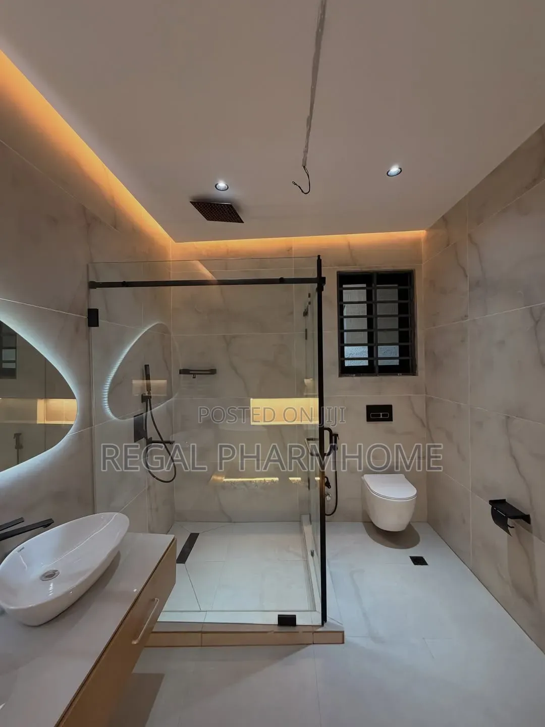 4bdrm Bungalow in Kira Mulawa, Central Division for sale