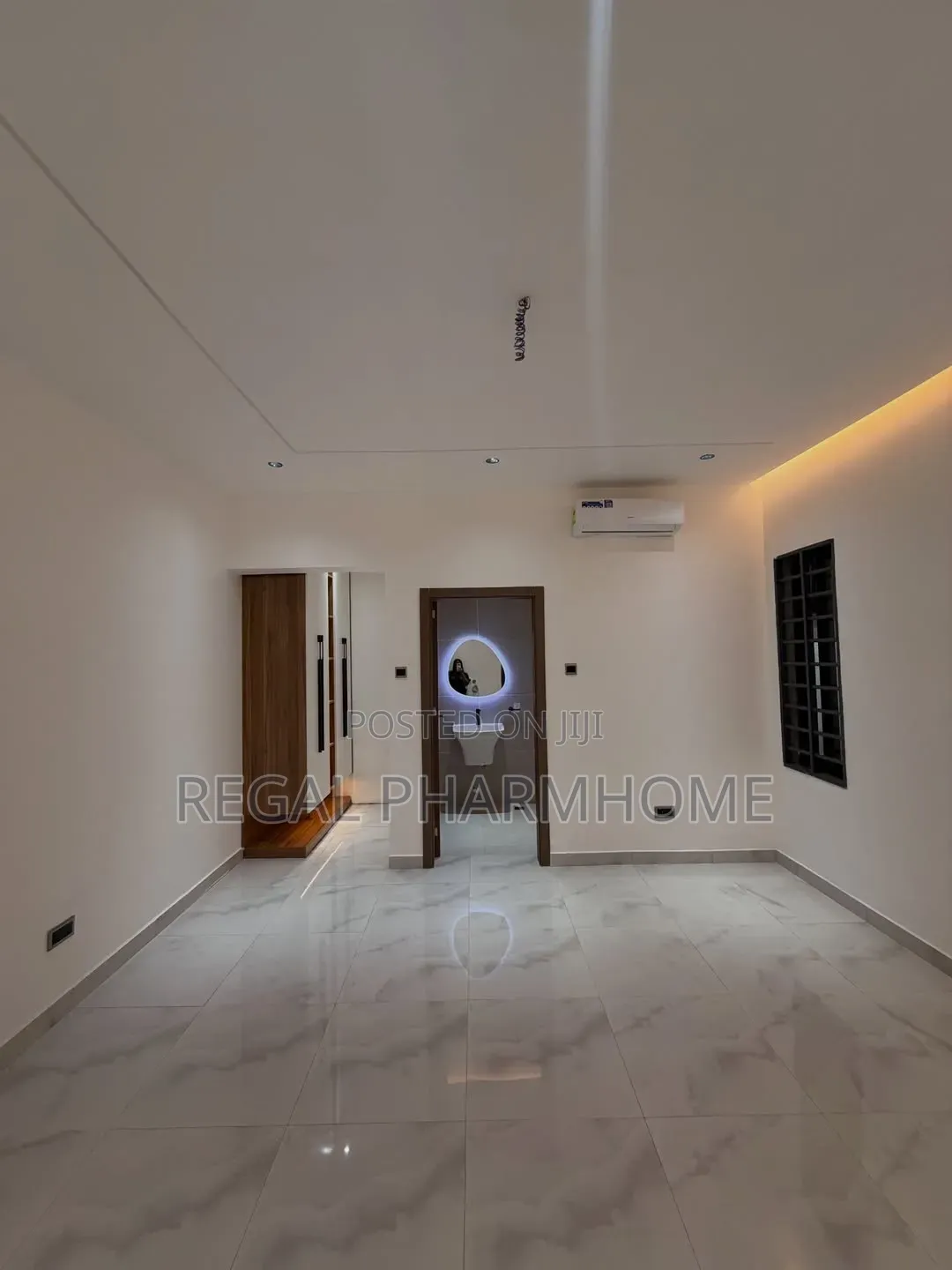 4bdrm Bungalow in Kira Mulawa, Central Division for sale