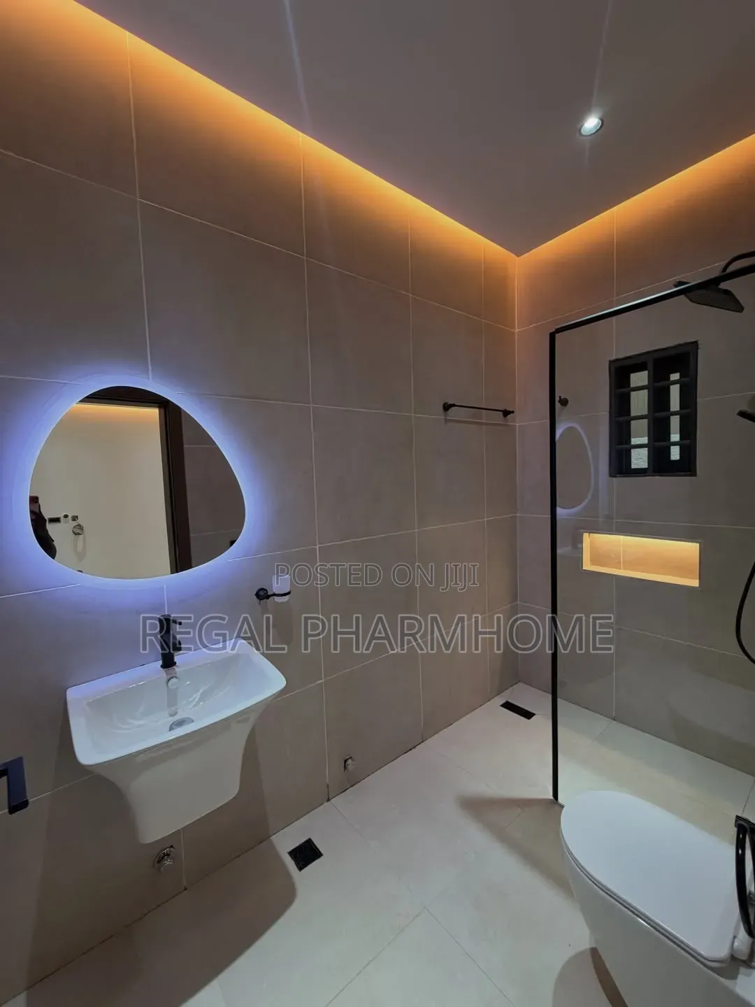 4bdrm Bungalow in Kira Mulawa, Central Division for sale