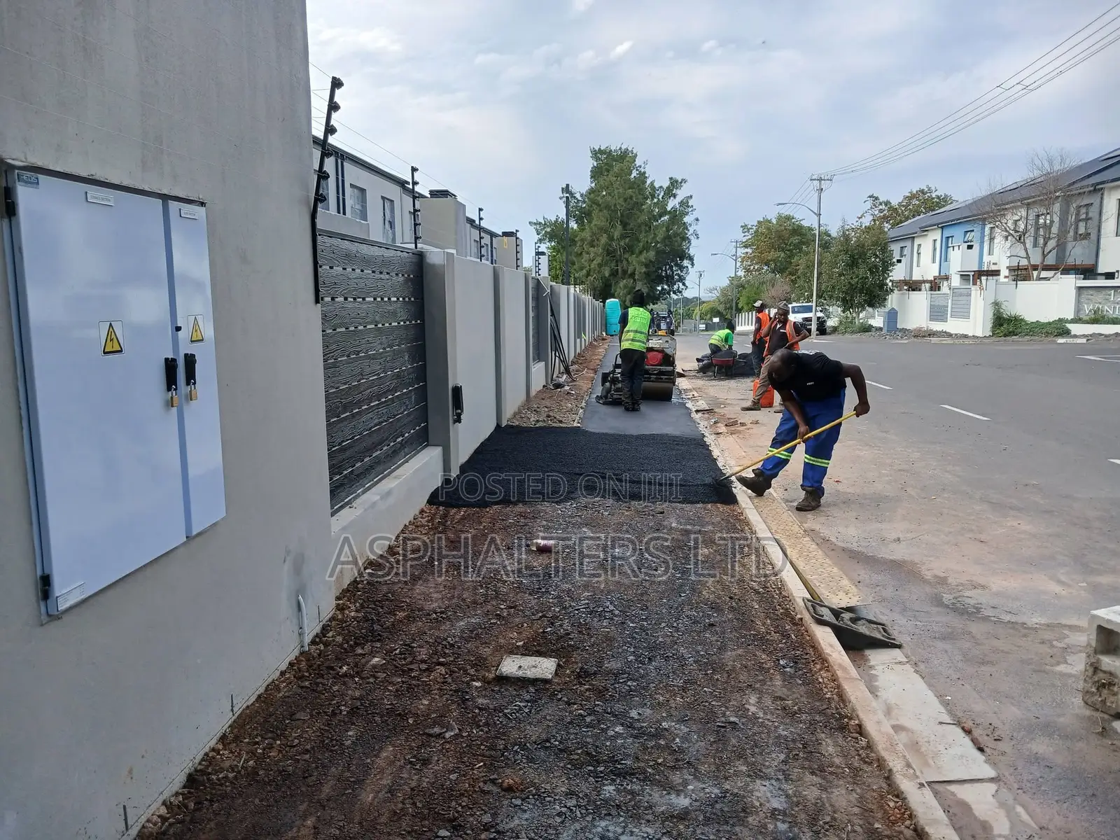Walkway Asphalt Paving