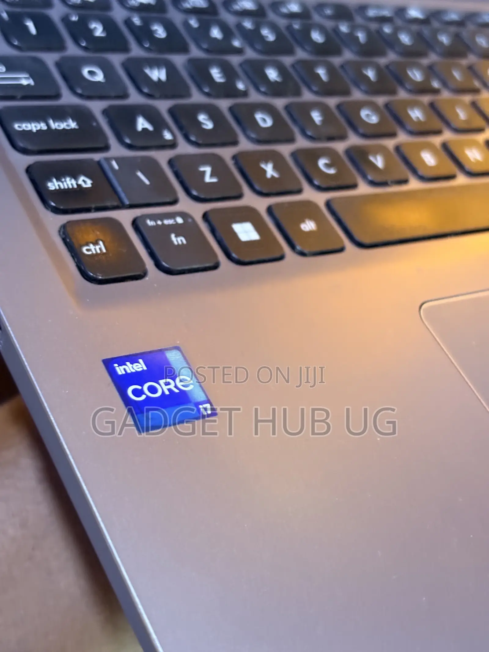 Laptop Asus VivoBook 15 X505BA 8GB Intel Core i7 SSD 512GB