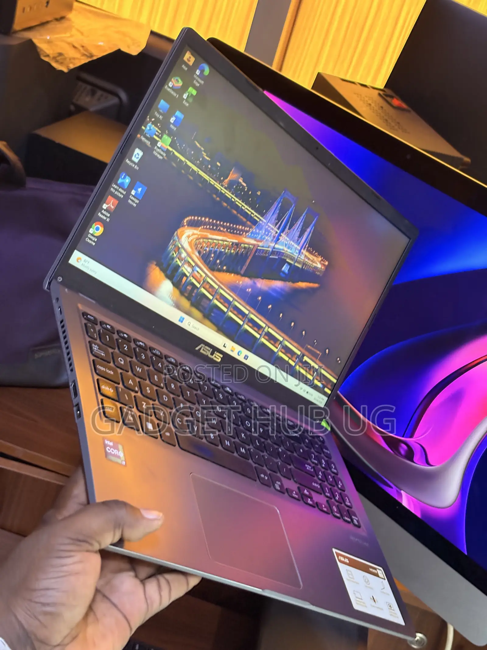 Laptop Asus VivoBook 15 X505BA 8GB Intel Core i7 SSD 512GB