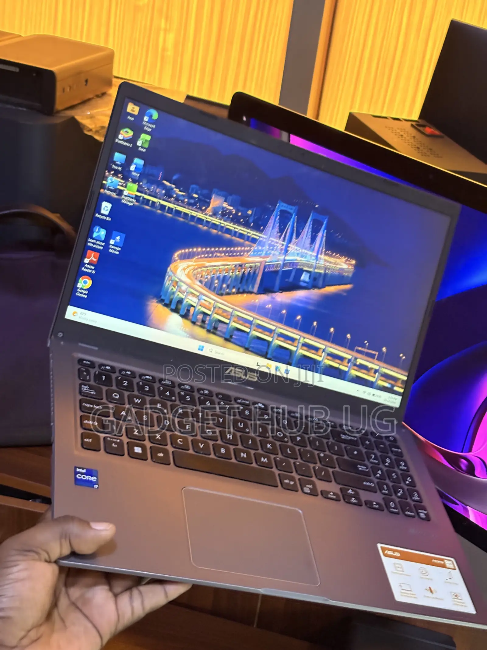 Laptop Asus VivoBook 15 X505BA 8GB Intel Core i7 SSD 512GB