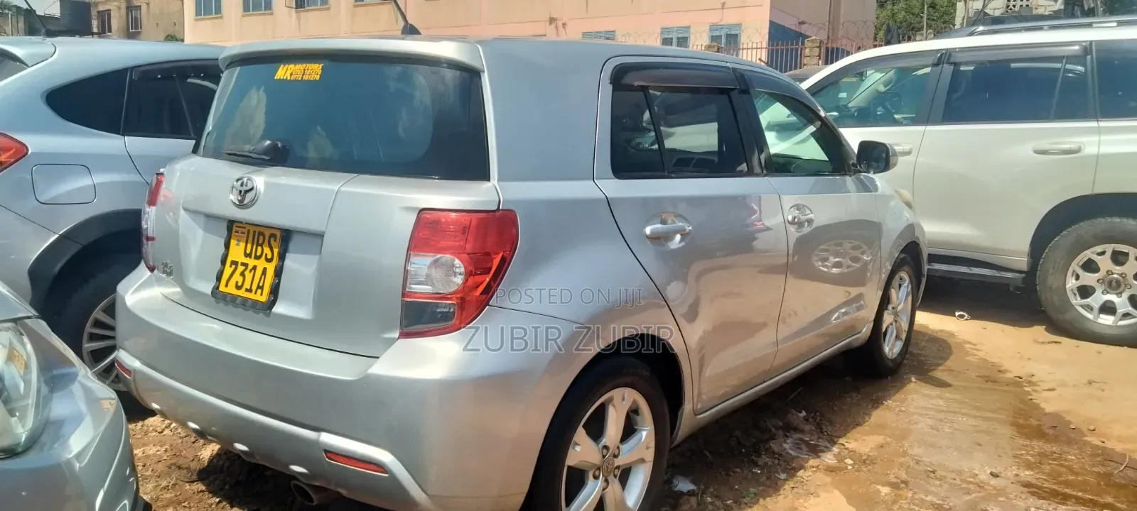 Toyota IST 2010 Silver