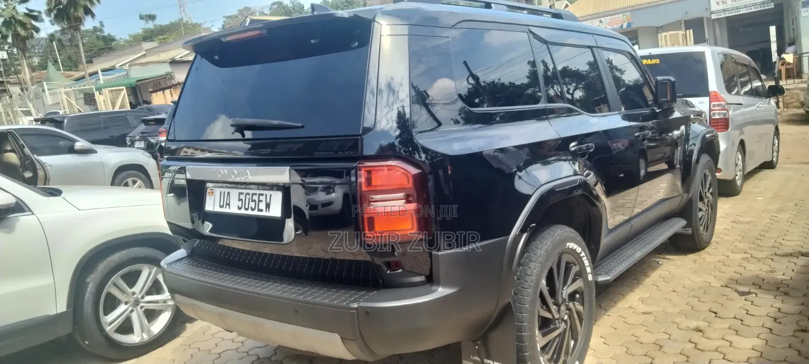 Toyota Land Cruiser Prado 2024 Black