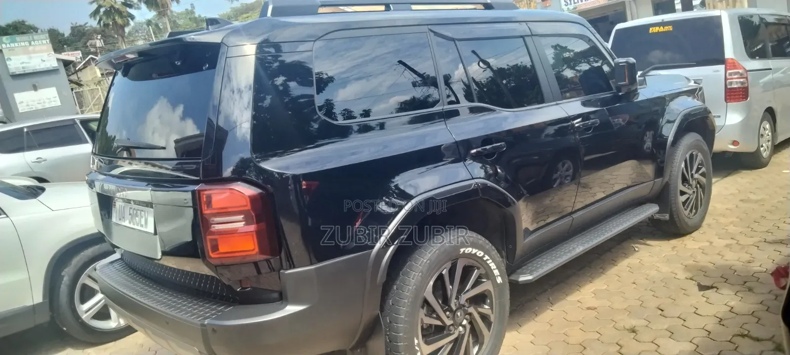 Toyota Land Cruiser Prado 2024 Black