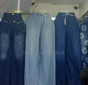 Ladies Large Soft Bell Bottom Jeans