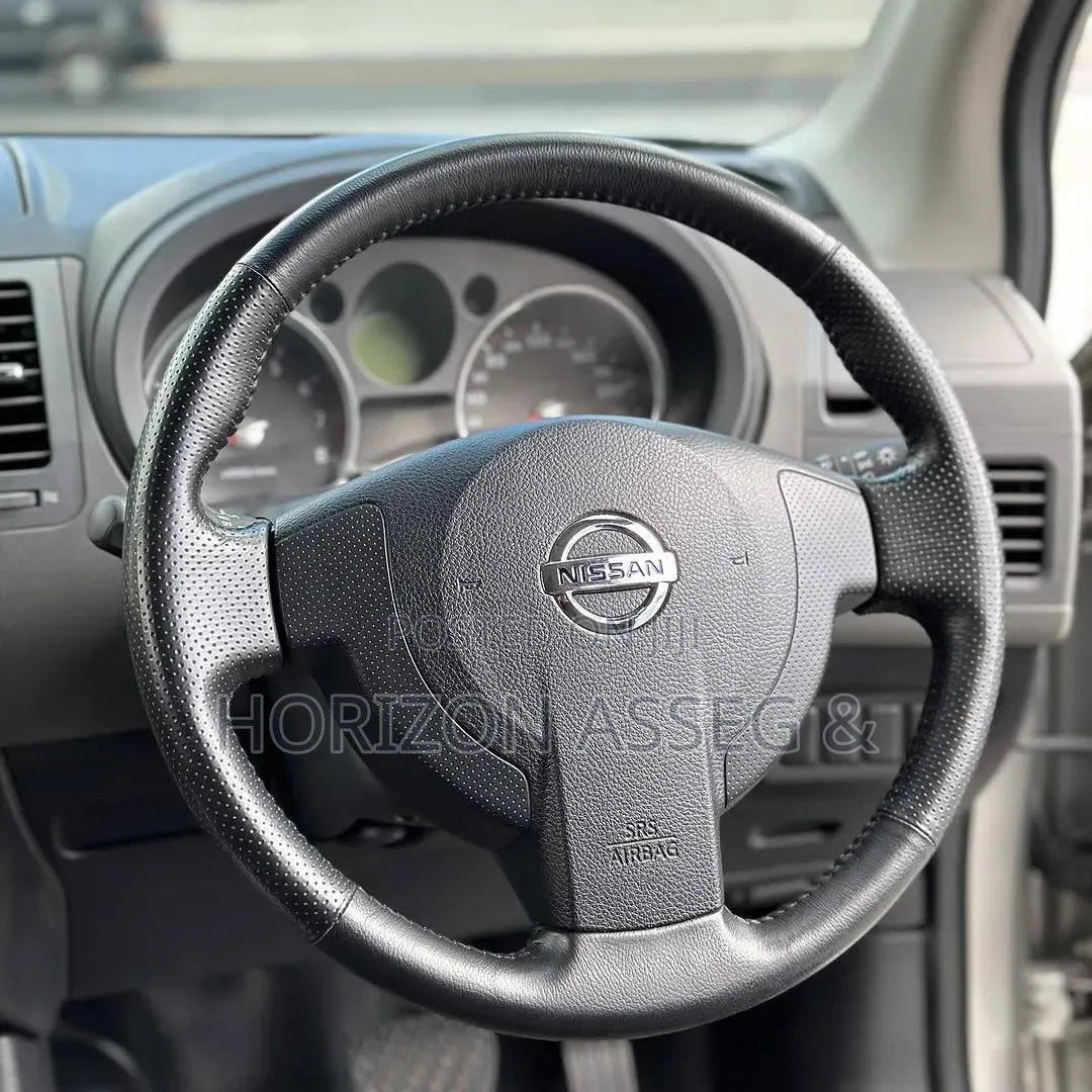 Nissan X-Trail 2009 Silver