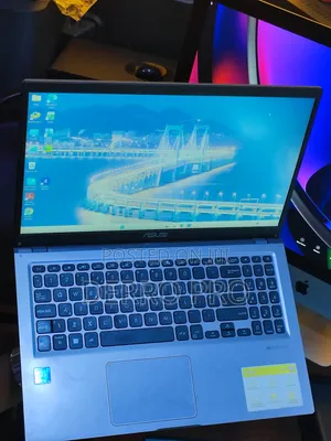Laptop Asus VivoBook 15 X505BA 16GB Intel Core i7 SSD 512GB