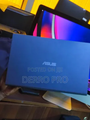 Laptop Asus VivoBook 15 X505BA 16GB Intel Core i7 SSD 512GB