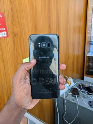New Samsung Galaxy S8+ 128 GB Black