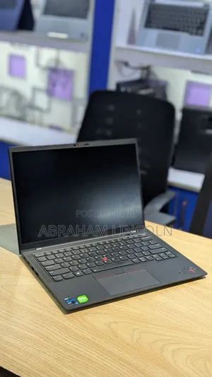 New Laptop Lenovo ThinkPad X1 Carbon 8GB Intel Core i7 SSD 256GB