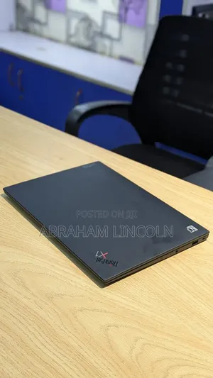 New Laptop Lenovo ThinkPad X1 Carbon 8GB Intel Core i7 SSD 256GB