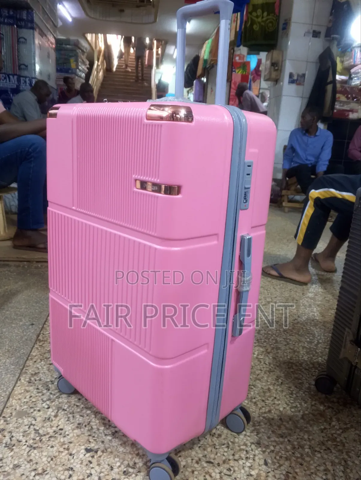 Rubber Suitcase. Large.( Pink)