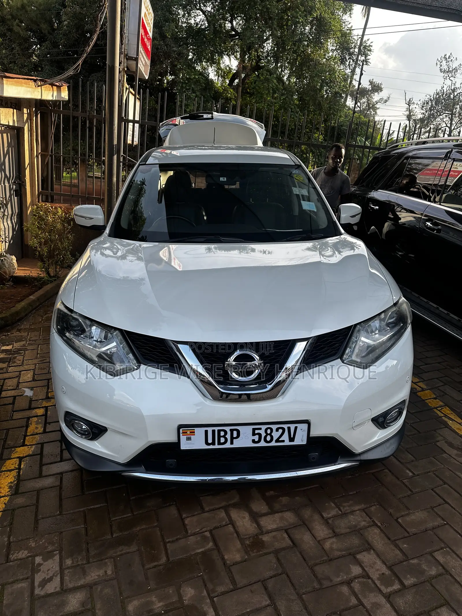 Nissan X-Trail 2.0 Petrol AWD 2015 White
