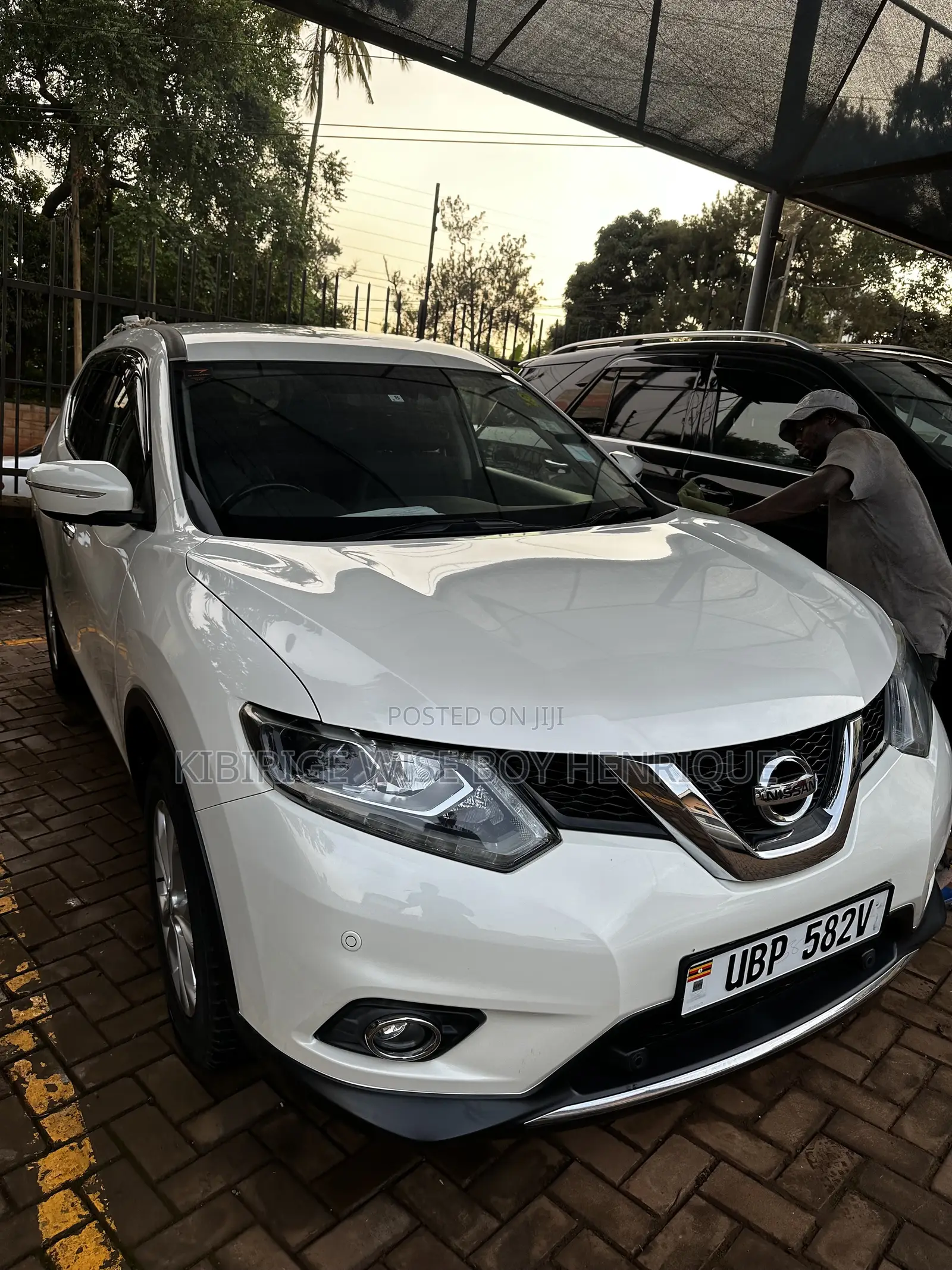 Nissan X-Trail 2.0 Petrol AWD 2015 White