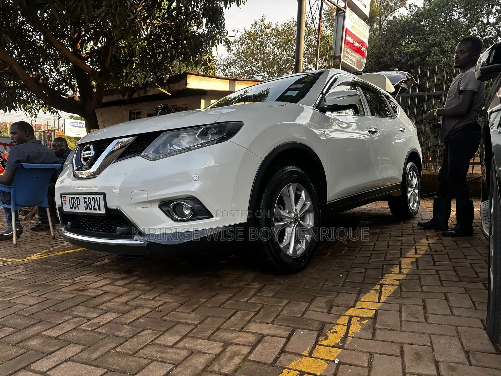 Nissan X-Trail 2.0 Petrol AWD 2015 White