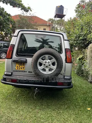 Land Rover Discovery HSE AWD 2003 Silver