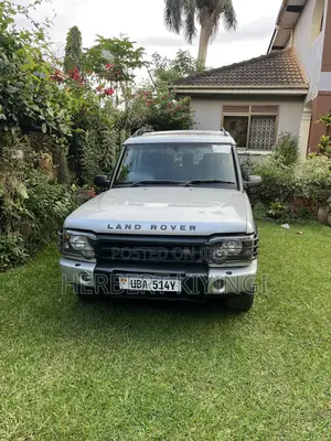 Land Rover Discovery HSE AWD 2003 Silver