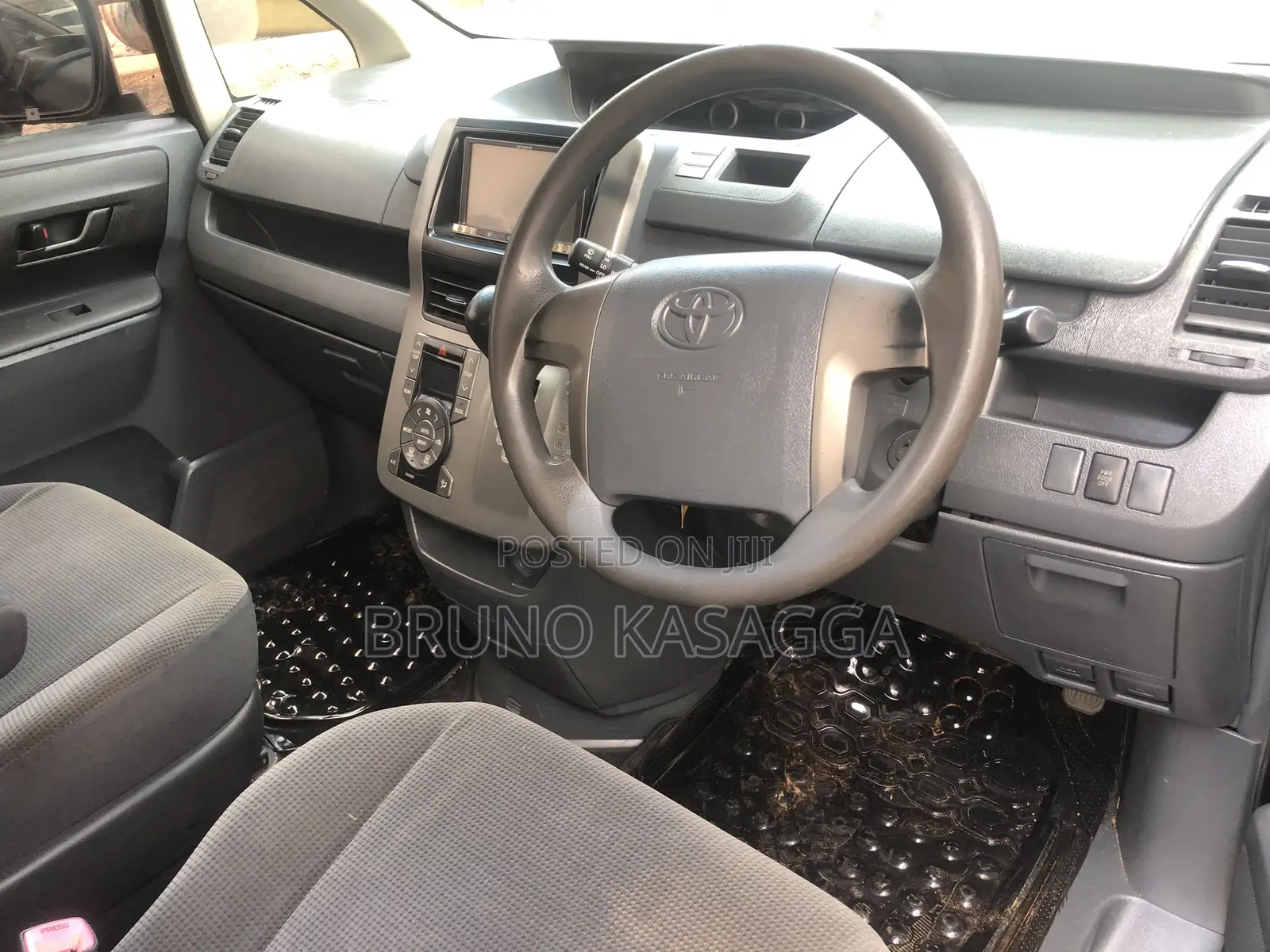 Toyota Noah 2008 Black