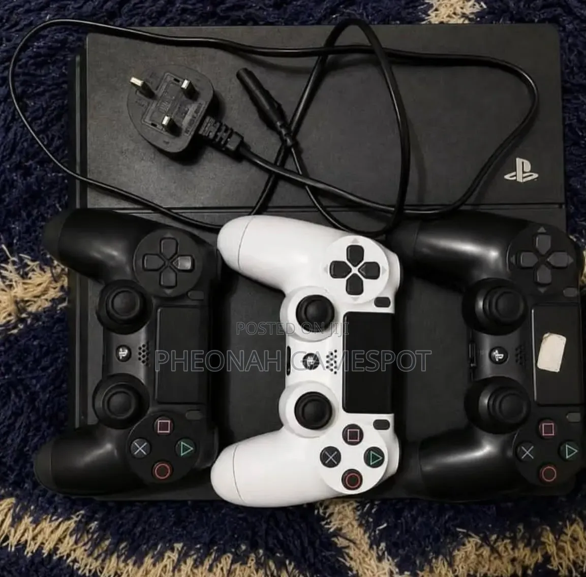 PS4 Standard Console: Your Room Becomes a Tournament Arena  