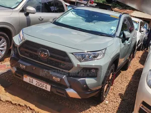 Toyota RAV4 2020 Gray