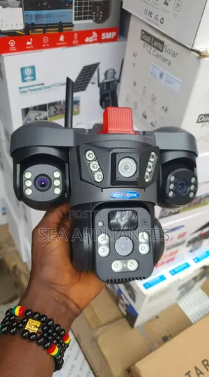 4 Lense PTZ Camera