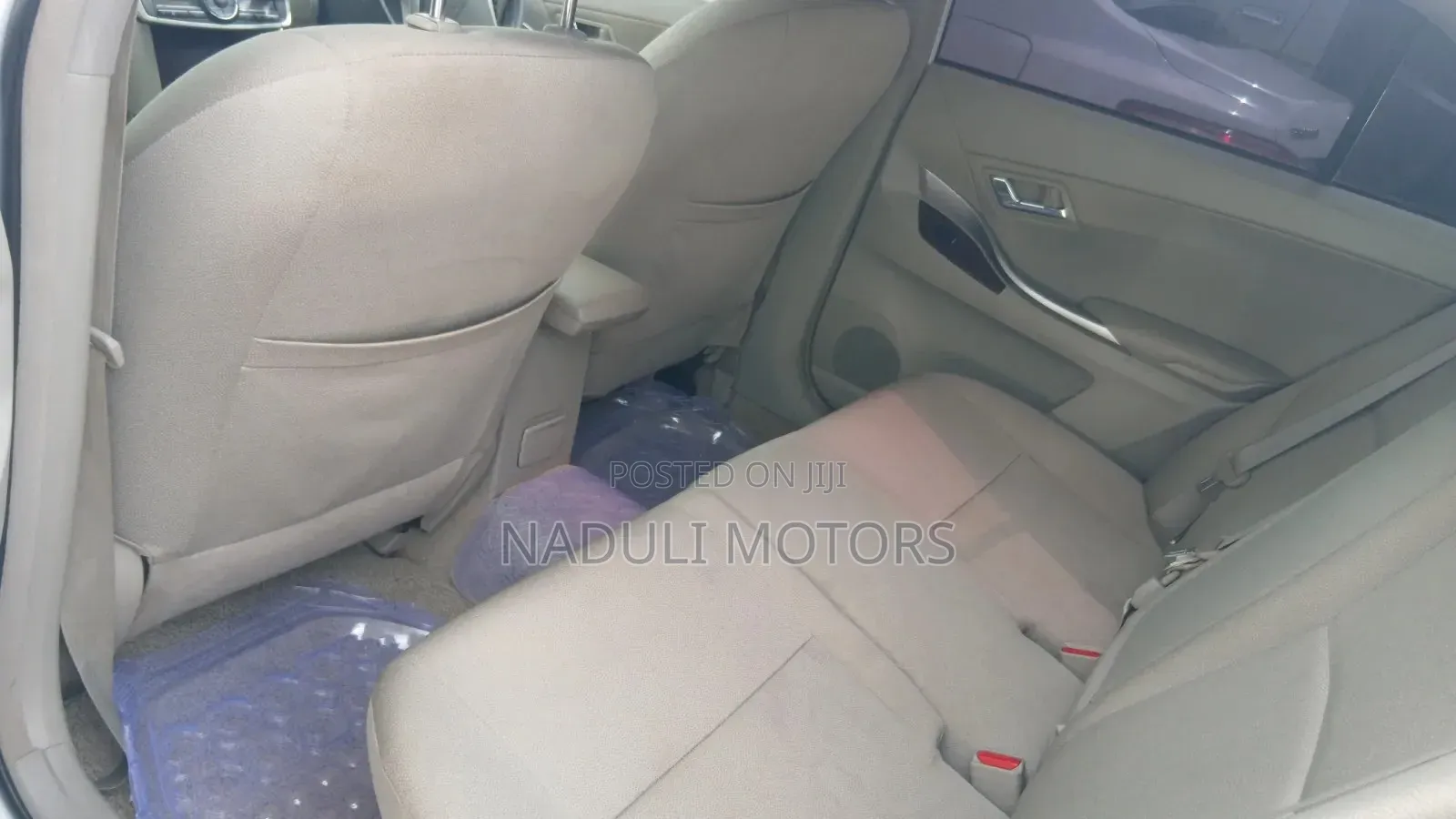 Toyota Premio 1.8 FWD 2011 White