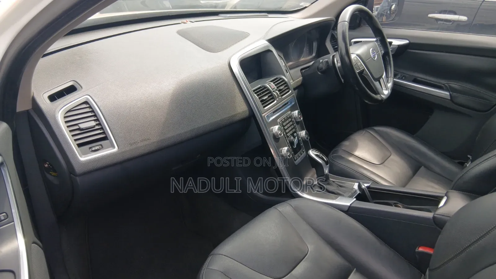 Volvo XC60 2015 White