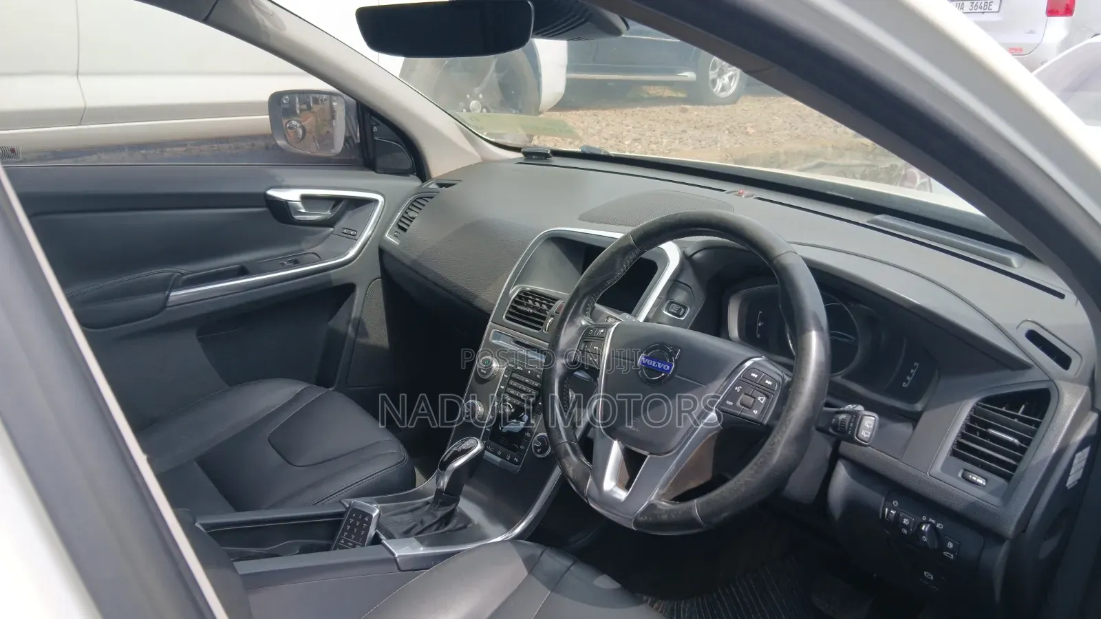 Volvo XC60 2015 White