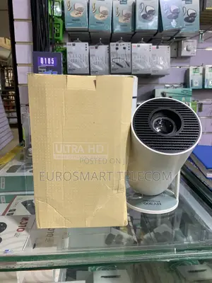 Ultrahd High Dynamic Range Projector