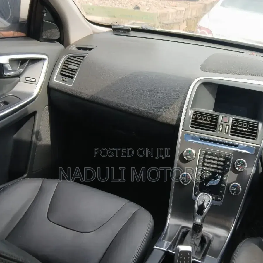 Nissan Juke 2011 Black