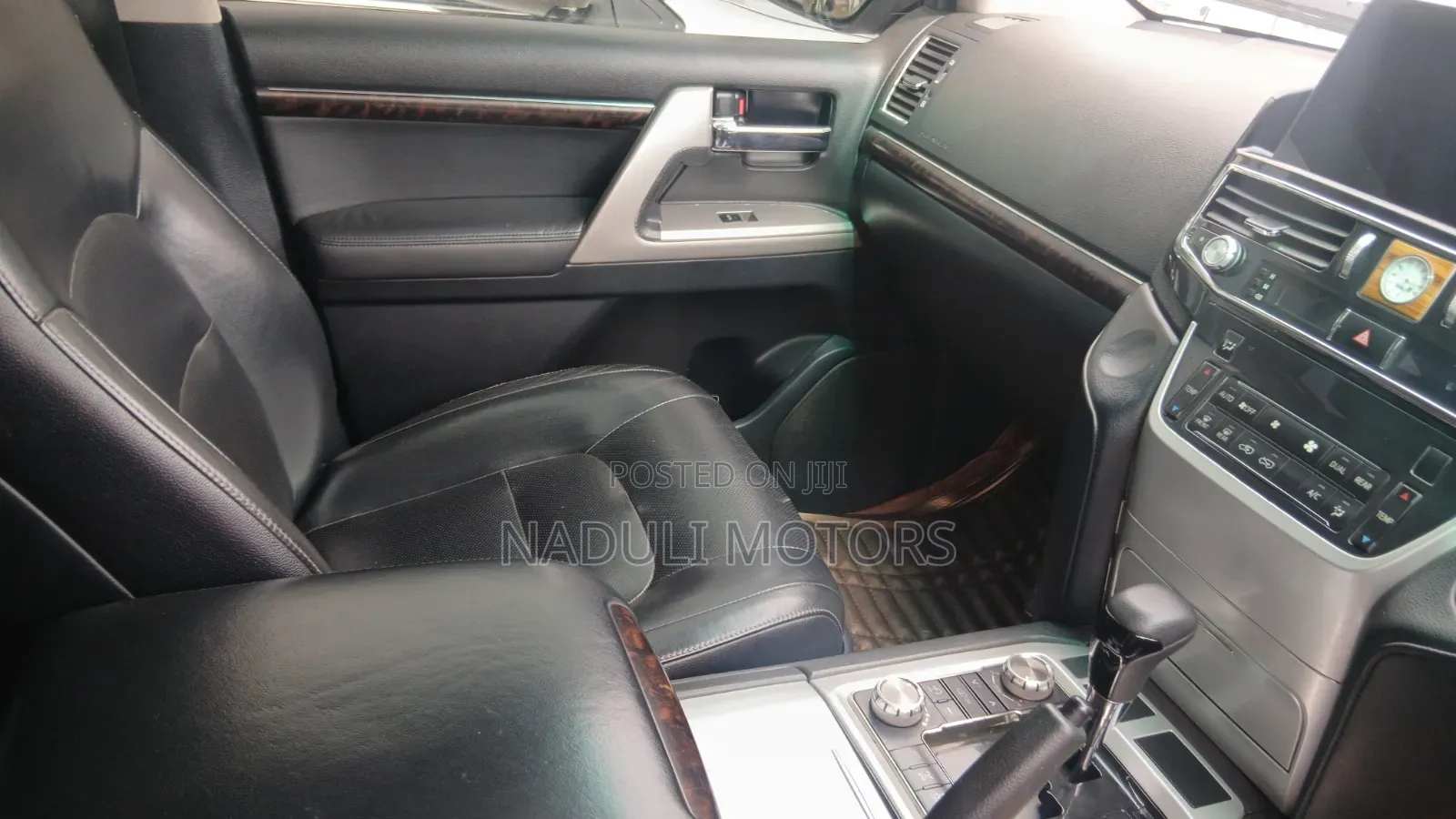 Toyota Land Cruiser Prado 2018 Black