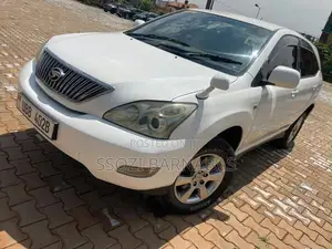 Toyota Harrier 2006 White