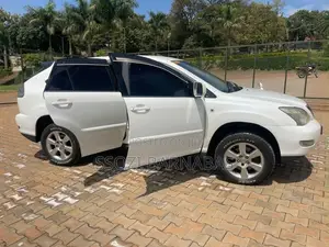 Toyota Harrier 2006 White