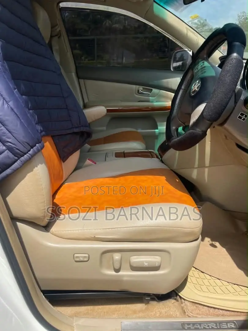 Toyota Harrier 2006 White