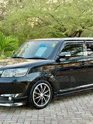 Toyota Corolla Rumion 2012 Black