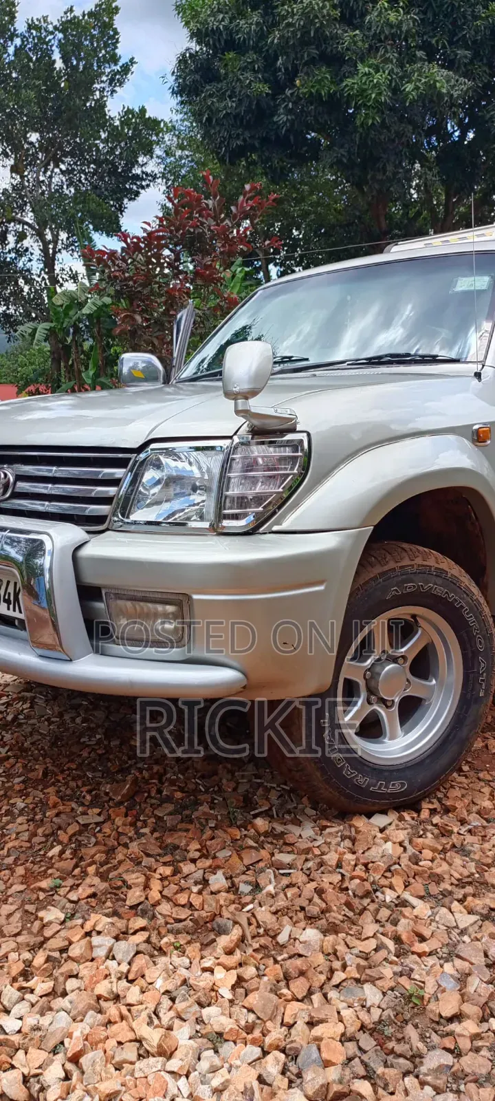 Toyota Land Cruiser Prado 2009 Silver