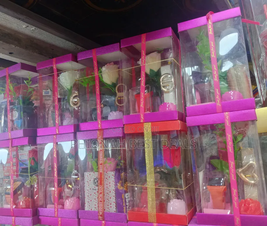 Success Card Hampers