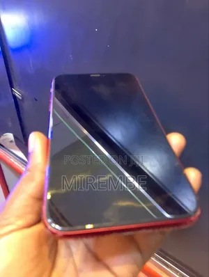 Apple iPhone XR 64 GB Red