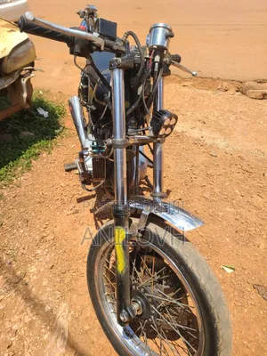 Suzuki 2004 Black