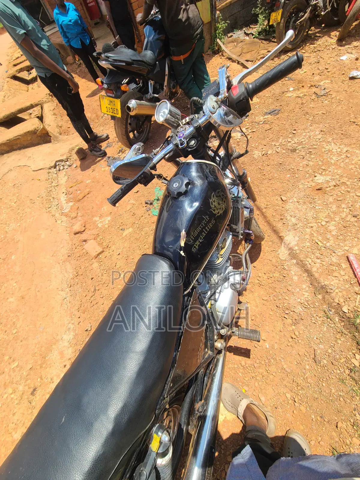 Suzuki 2004 Black
