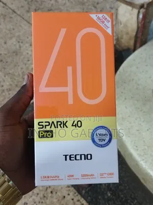 New Tecno Spark 40 Pro 128 GB White