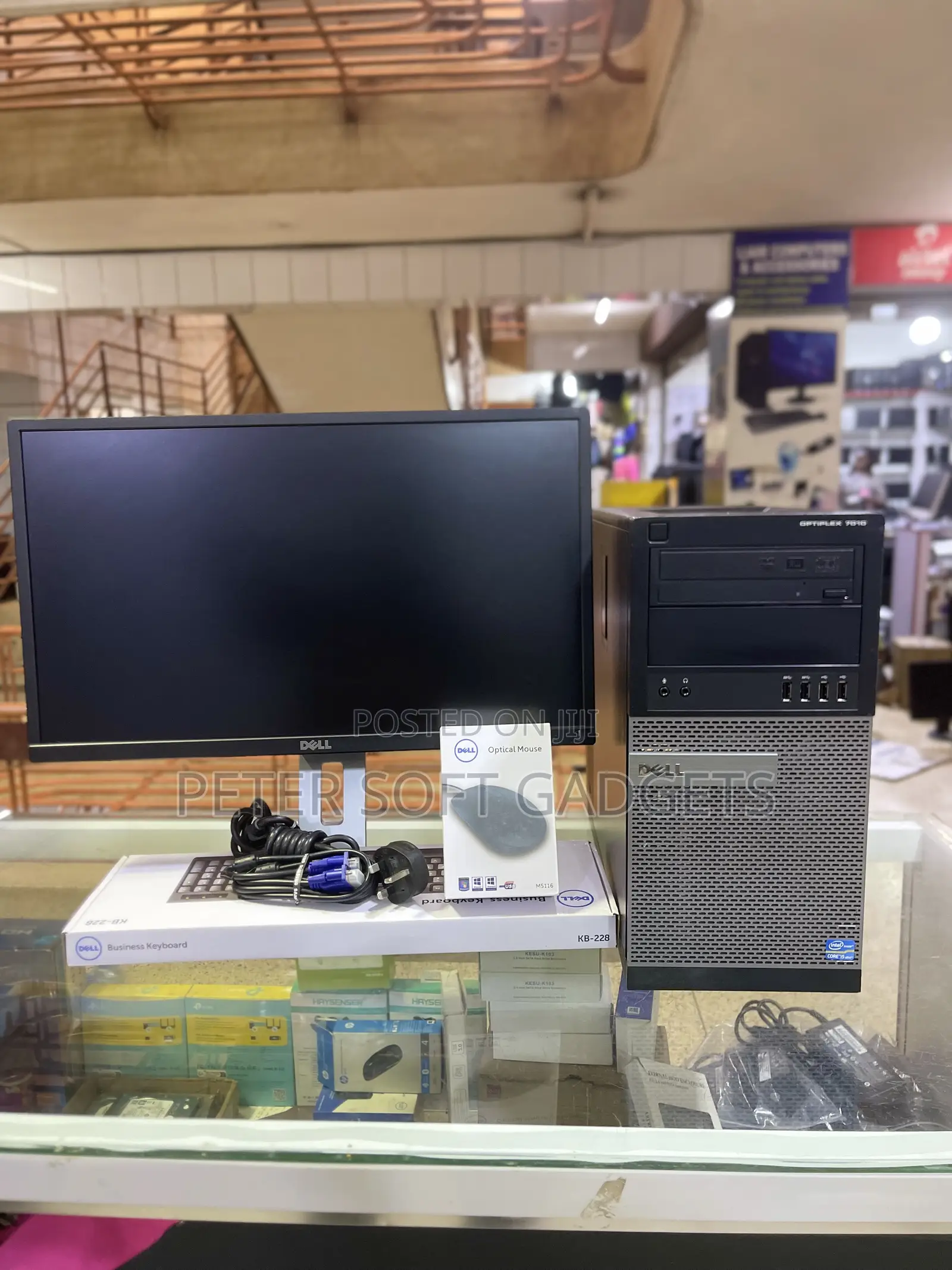 Desktop Computer Dell OptiPlex 7010 4GB Intel Core i5 HDD 500GB
