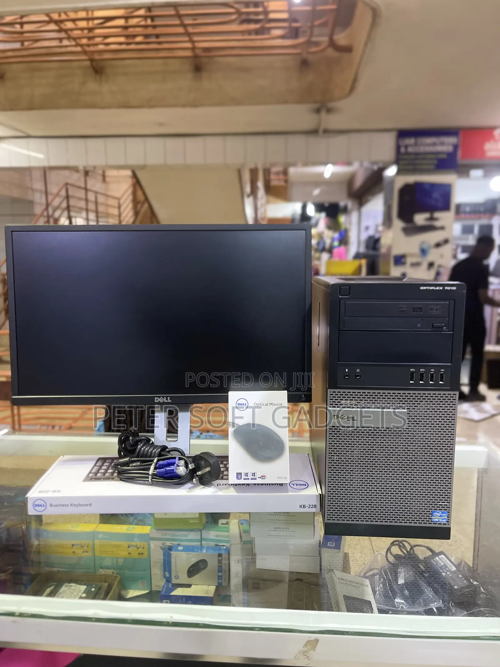 Desktop Computer Dell OptiPlex 7010 4GB Intel Core i5 HDD 500GB