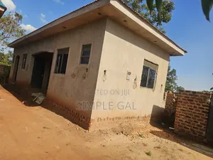 4bdrm House in Own House, Jinja for sale