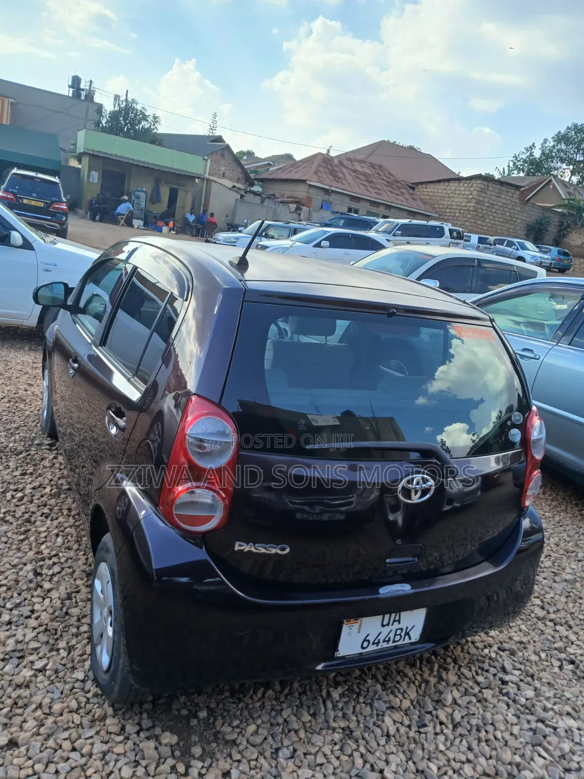 Toyota Passo 2016 Black