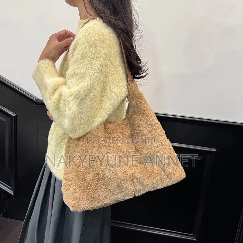Plush Large Capacity Handbag