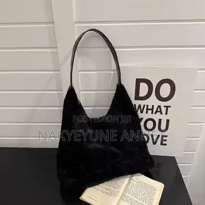 Plush Large Capacity Handbag