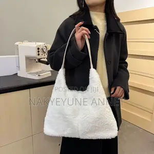 Plush Large Capacity Handbag